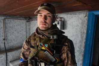 роман ратушний